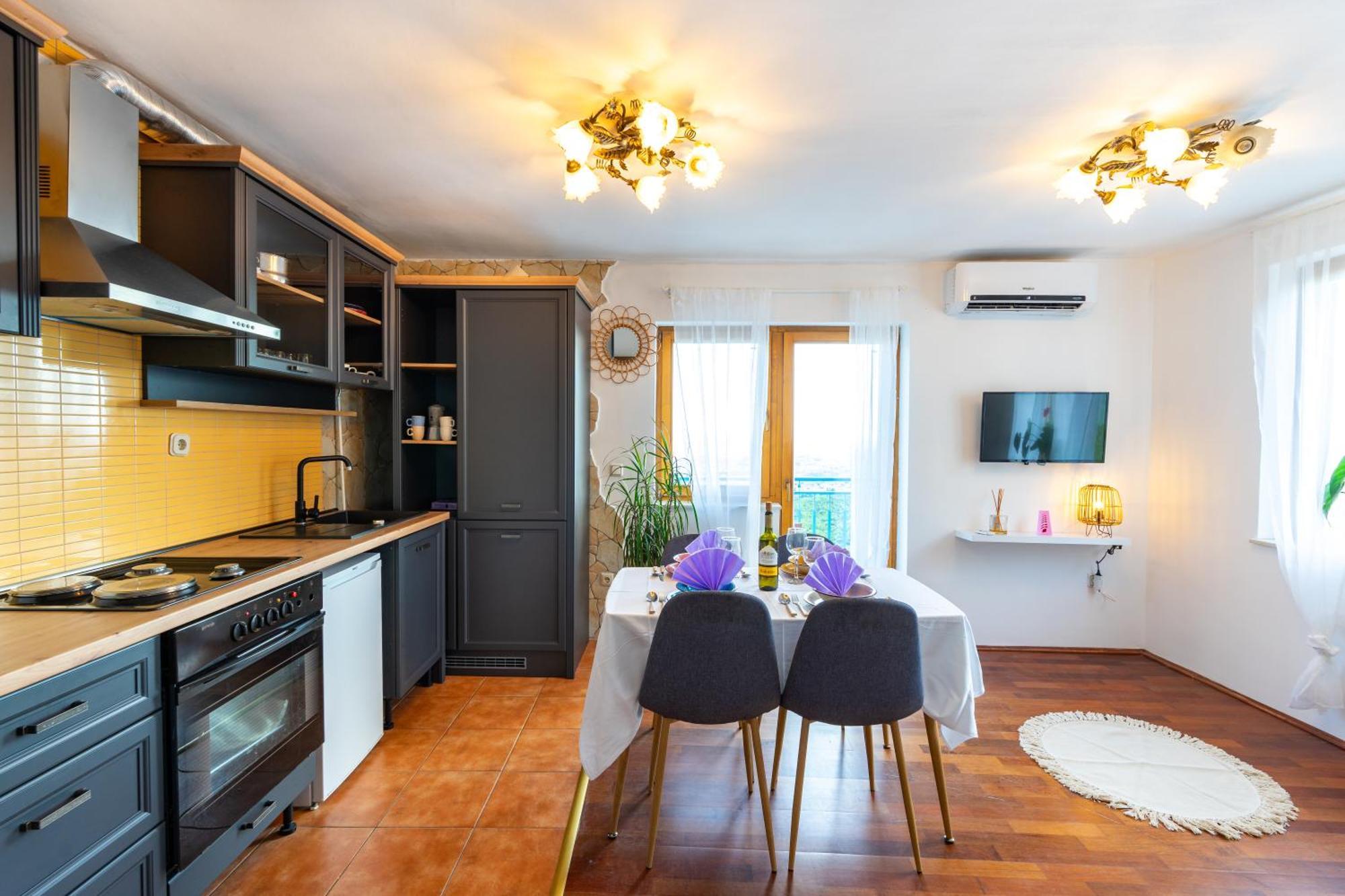 Vila Olive Garden House In Zrnovnica With A View & Bbq Exteriér fotografie